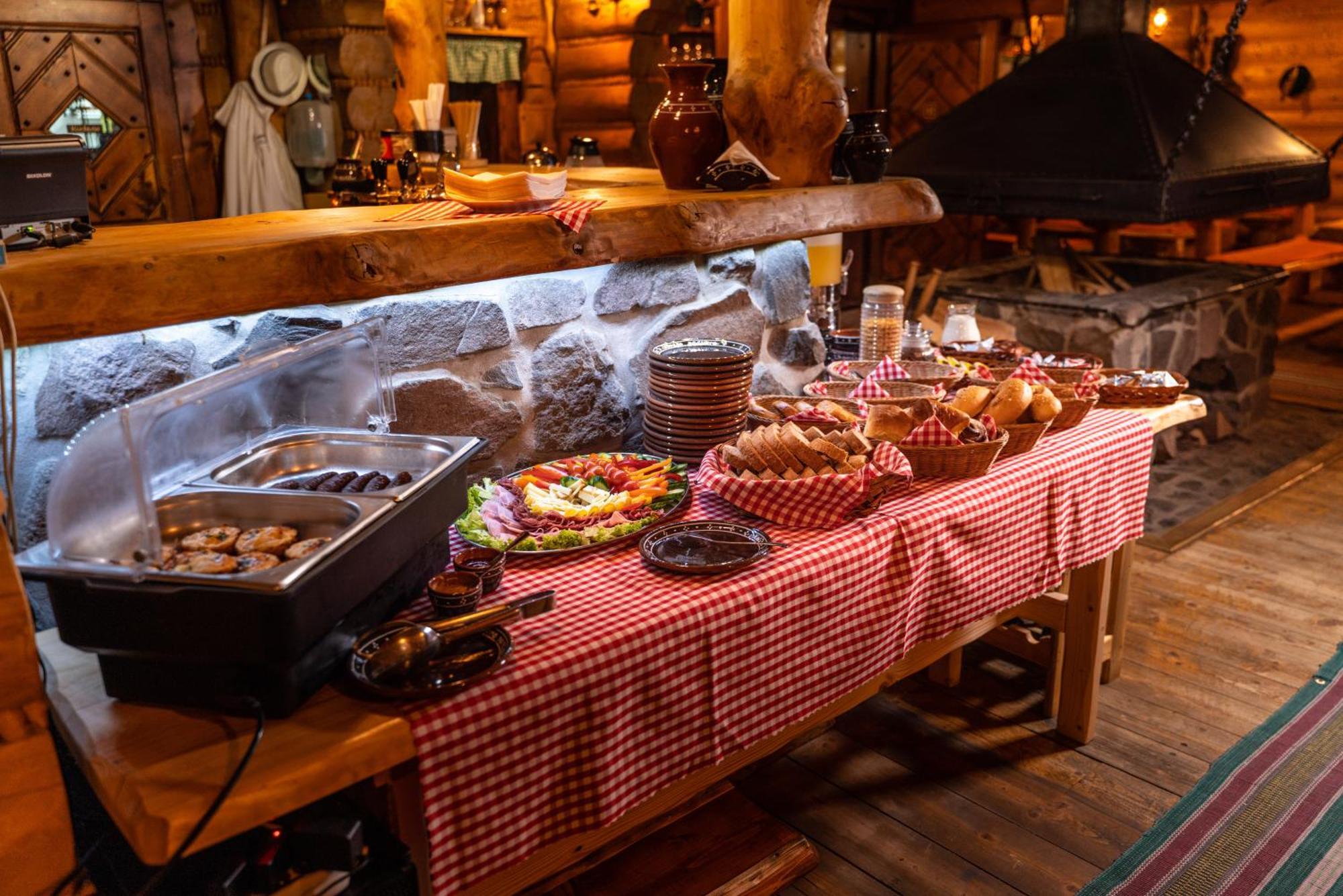 Koliba U Dobreho Pastiera Farm stay *